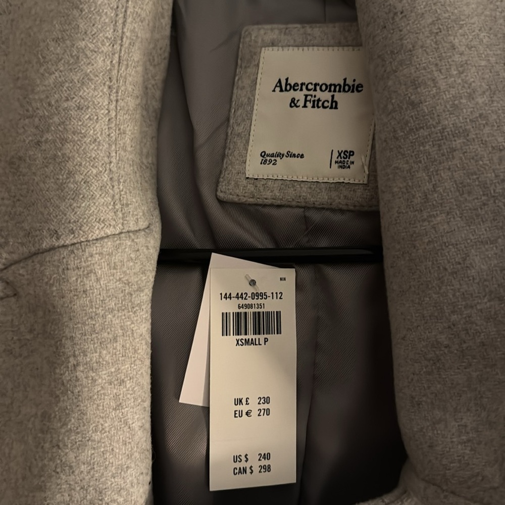 Abercrombie Coat - Picture 4 of 8
